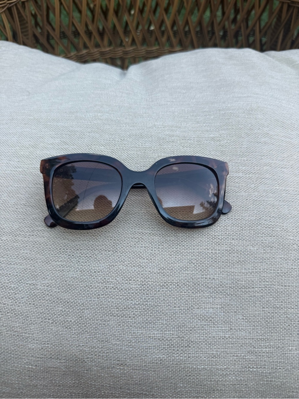 LC Lauren Conrad Tortoiseshell Square Sunglasses with Gradient Brown Lenses